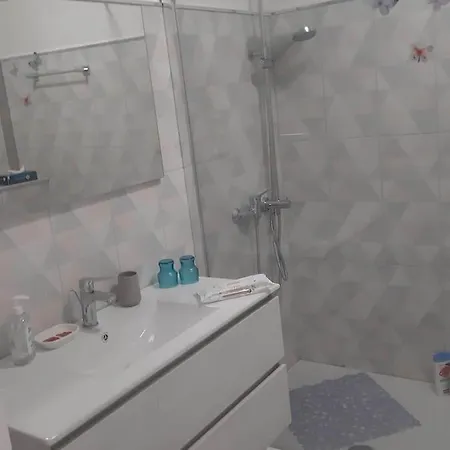 Chez Bianca Les Coquelicots Les Lucioles Menton